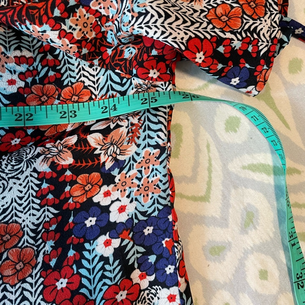 Flutter sleeve tie-neck boho short sleeved blouse - Picture 11 of 11